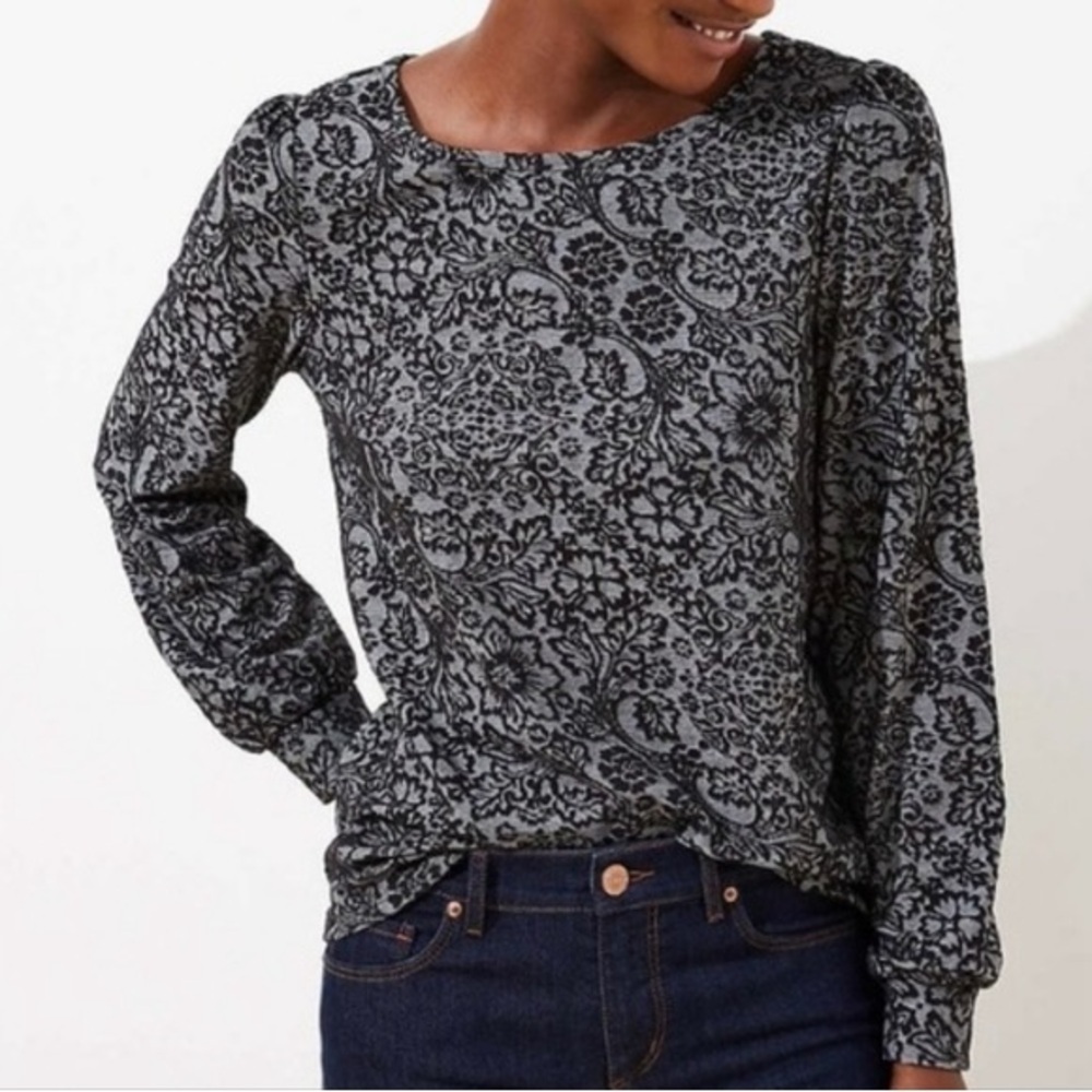 *LOFT* Gray x Black Long Sleeve Paisley Floral-Print Top Size Large